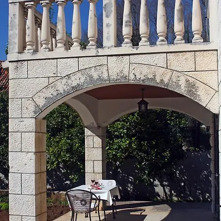 Apartamento Karluci