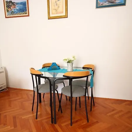 Apartamento Karluci